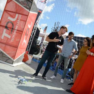 V Weekend Motoring - TDL DroneManya